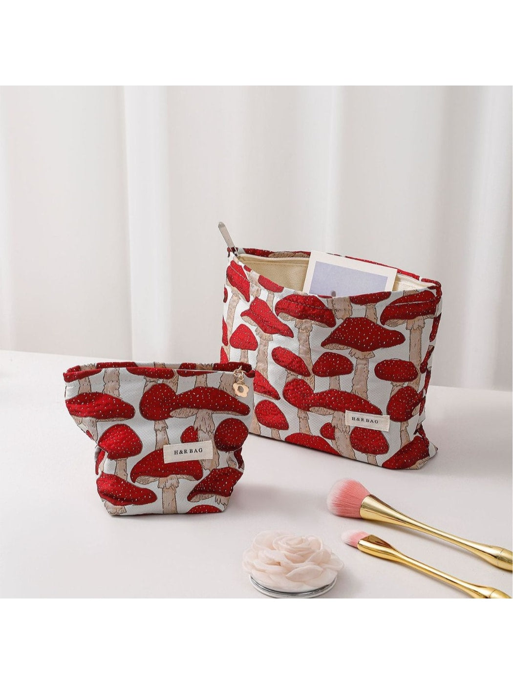 Cosbai - Floral Mushroom Zippered Cosmetic Bag