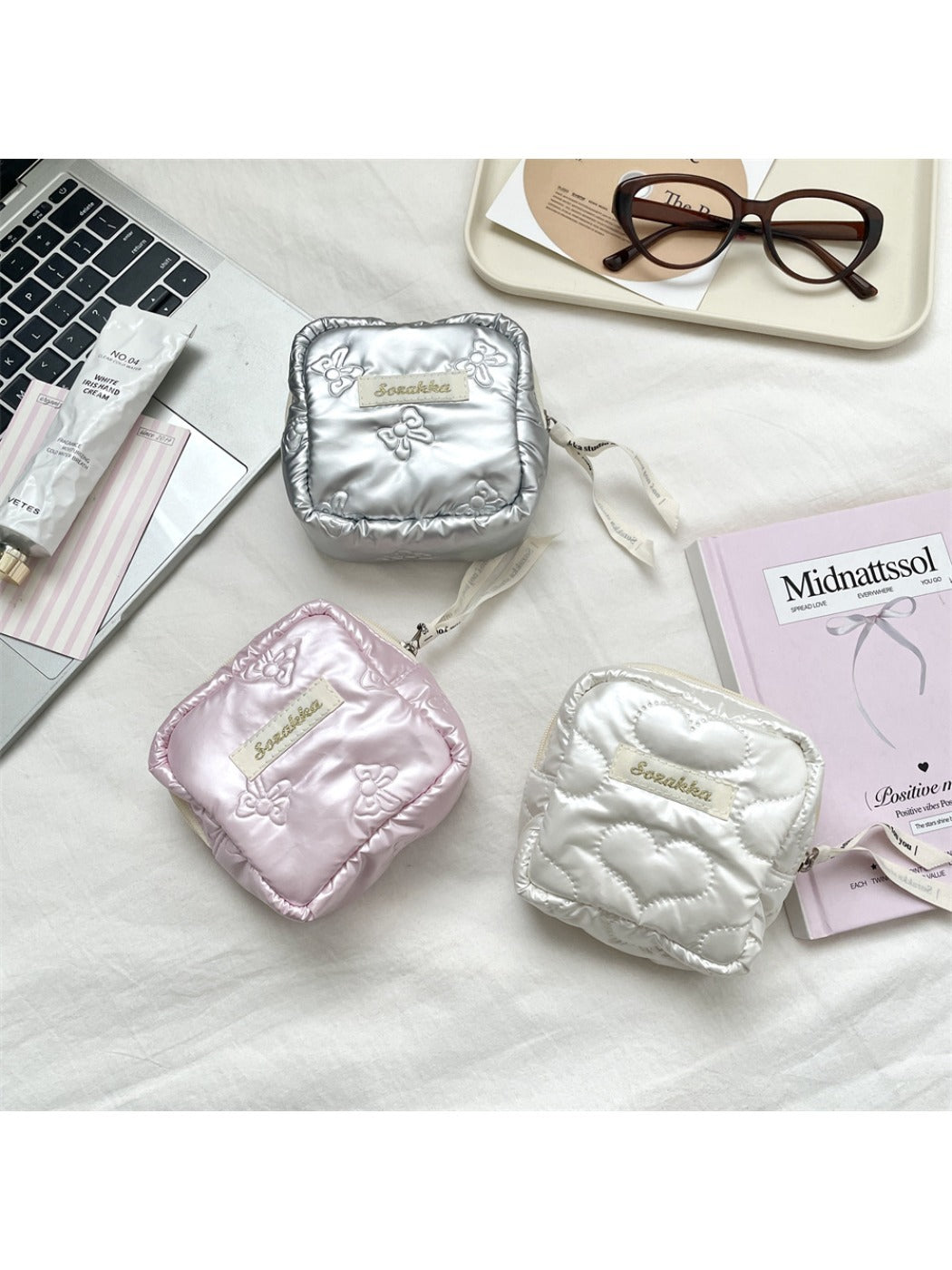 Cosbai - Mini Heart-Patterned Makeup Pouch