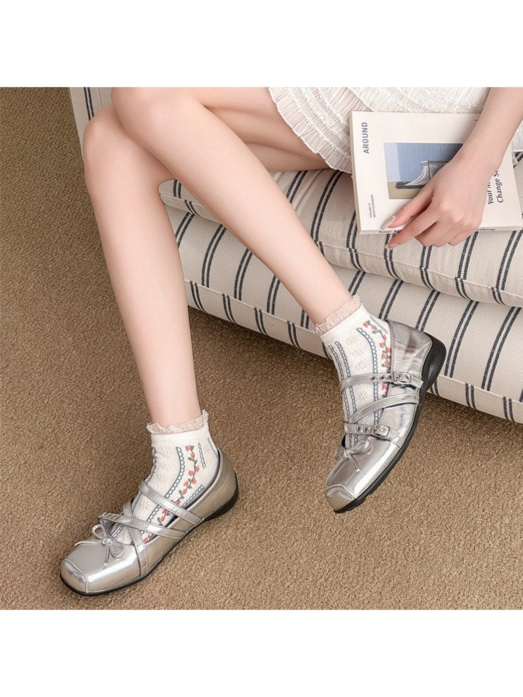 Rufia - Cute Floral Lace Trim Ankle Socks
