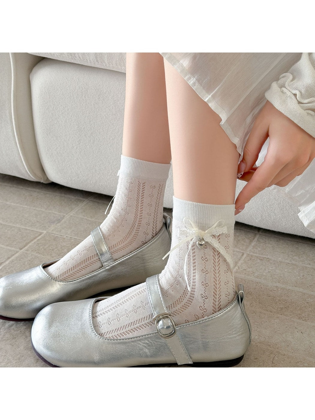 Rufia - White Decorative Bow Crew Socks