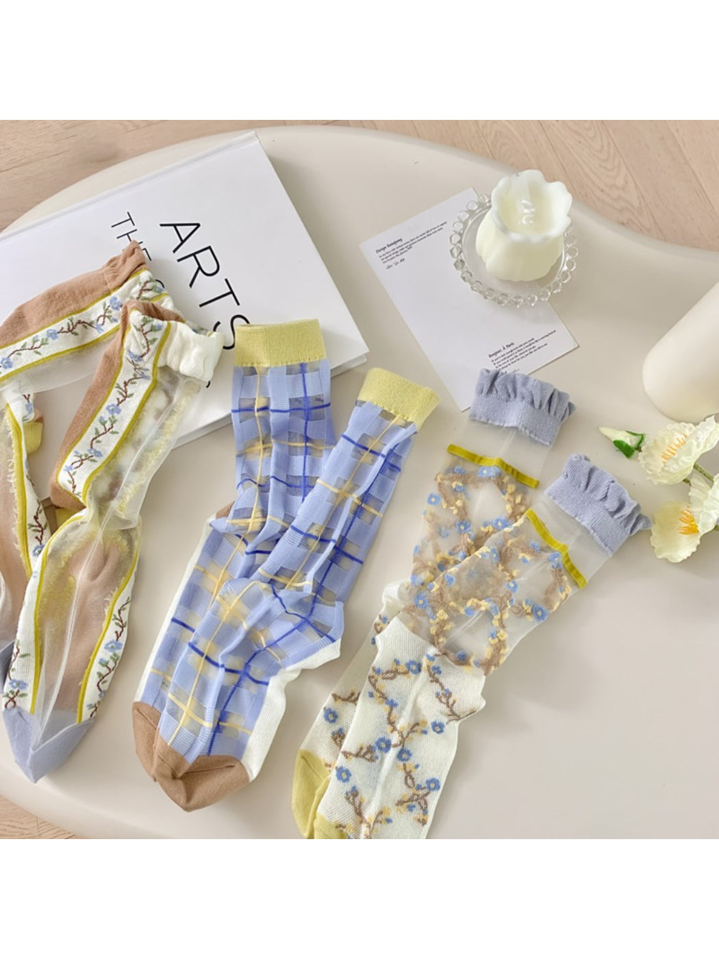 Rufia - Sheer Floral Mesh Crew Socks product image 2