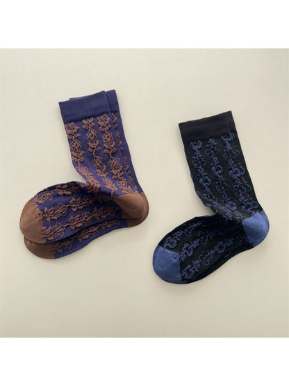 Rufia - Vine Stitch Pattern Crew Socks