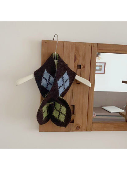 Scarvii - Argyle Rounded End Knit Scarf