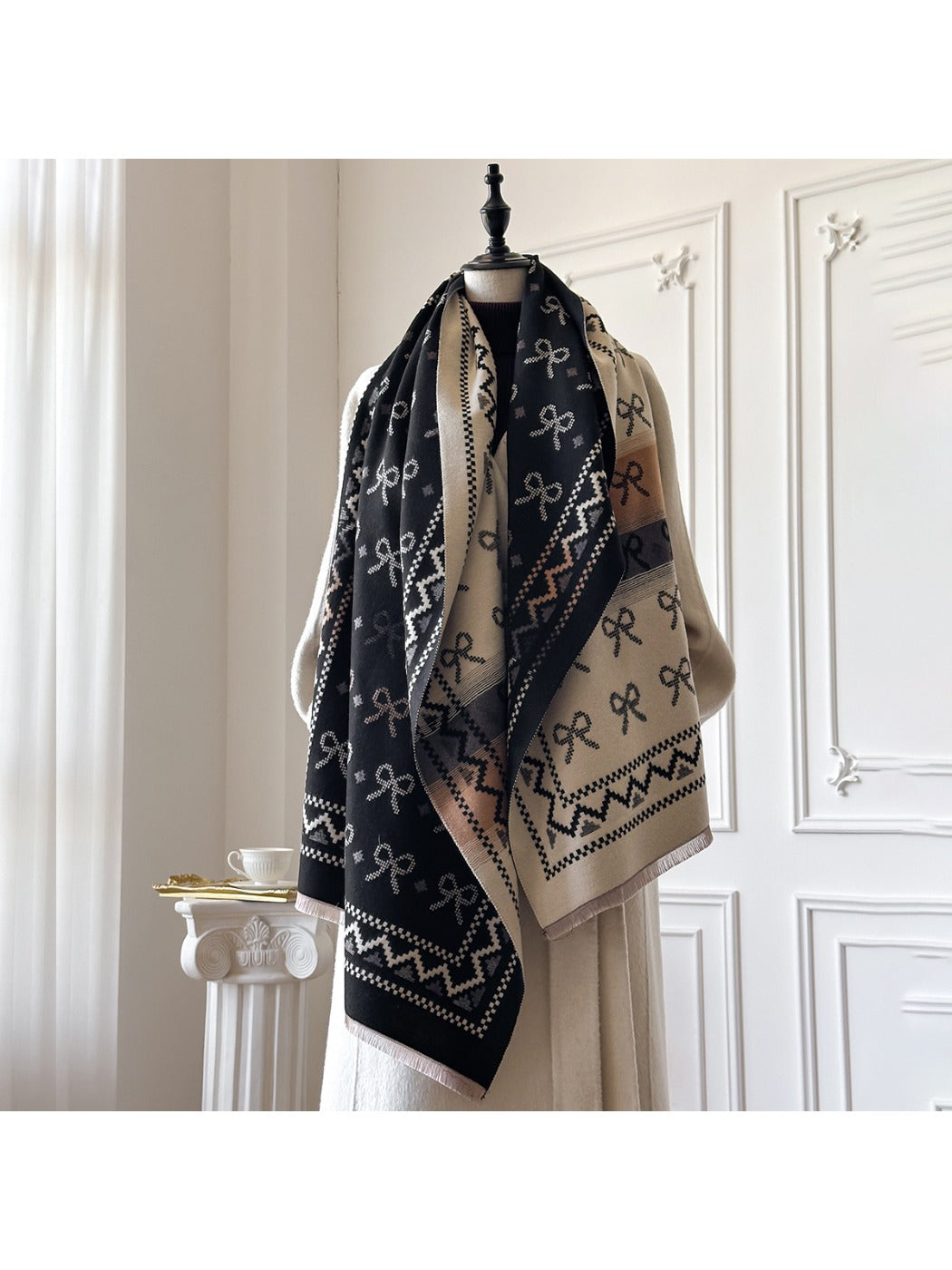 Scarvii – Vintage Bow Pattern Winter Scarf & Shawl