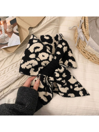 Scarvii - Cozy Bow Knot Knit Scarf