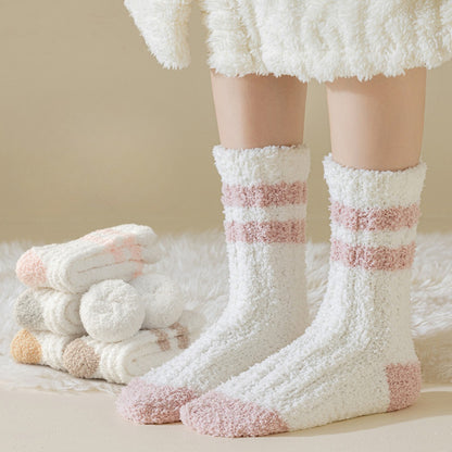 Rufia - Colorful Lace Pattern Towel Socks