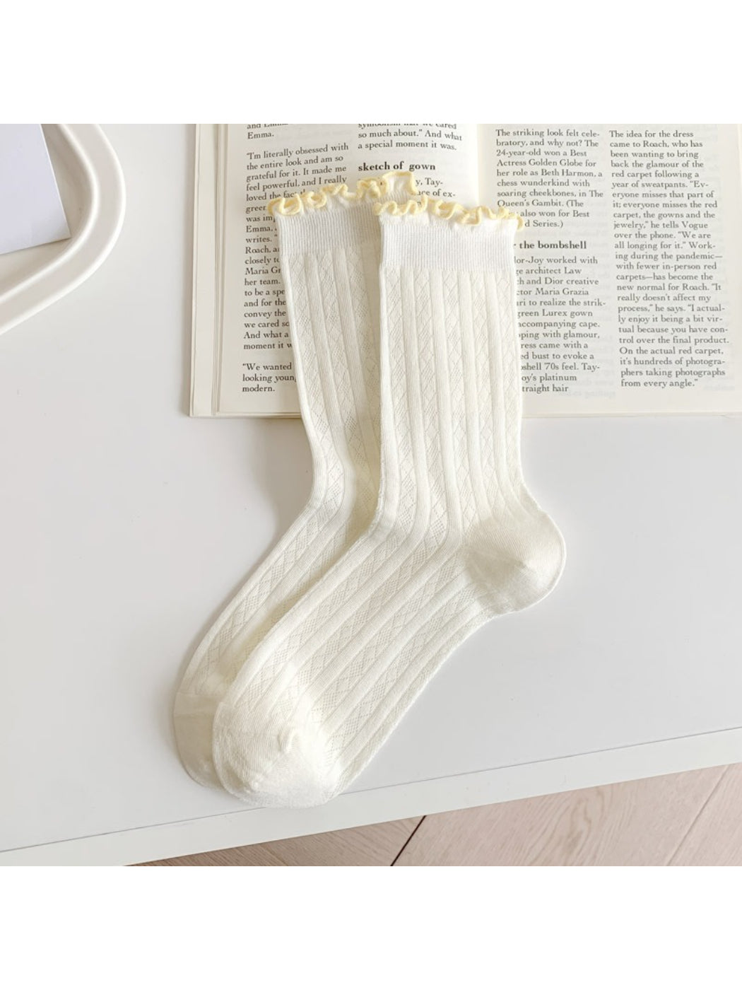 Rufia - Pastel Ruffle Edge Cable Knit Crew Socks