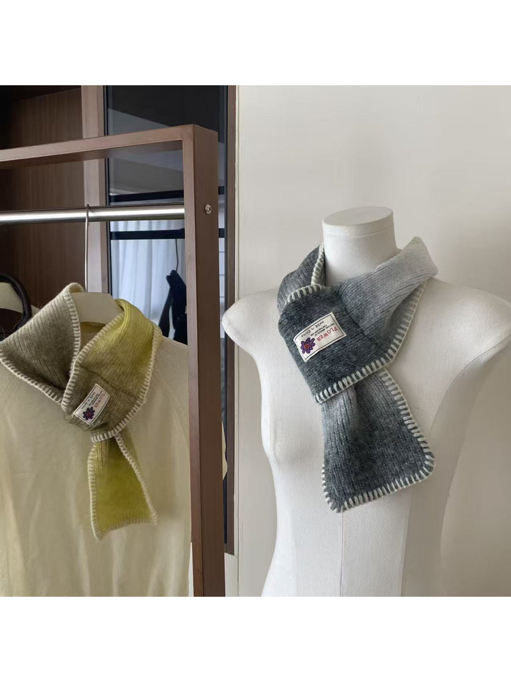 Scarvii - Ombre Blanket Stitch Pull Through Knit Scarf