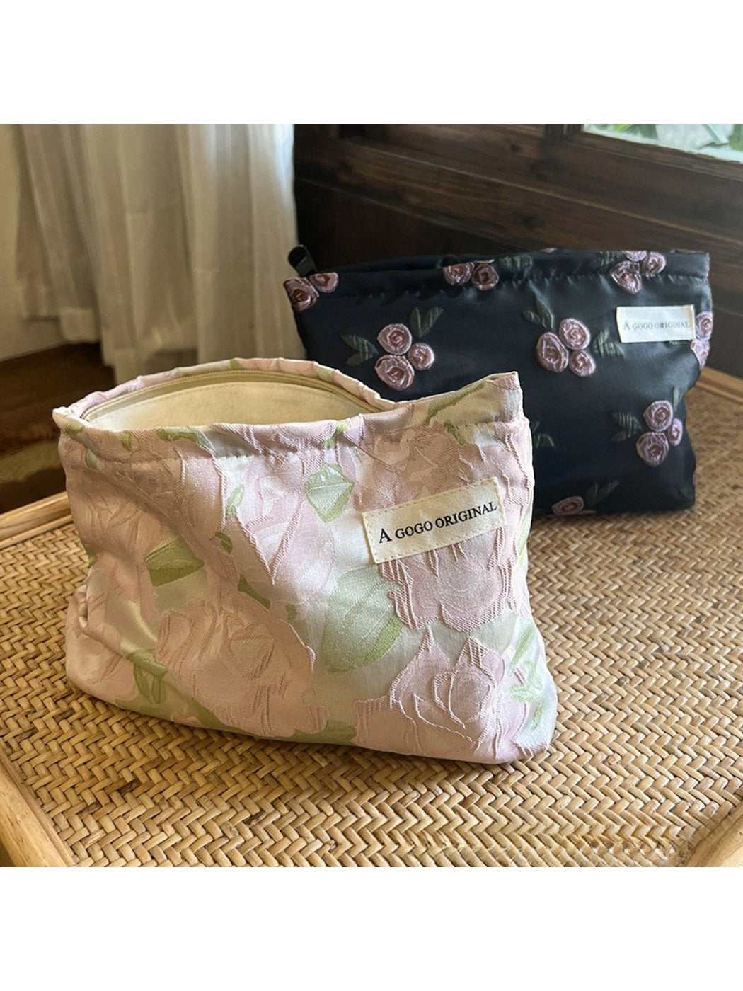 Cosbai – Rose Print Travel Makeup Bag