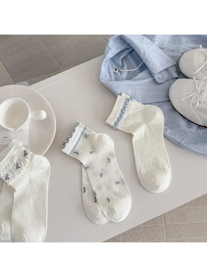 Rufia - Sweet Contrast Cuff Floral Ankle Socks