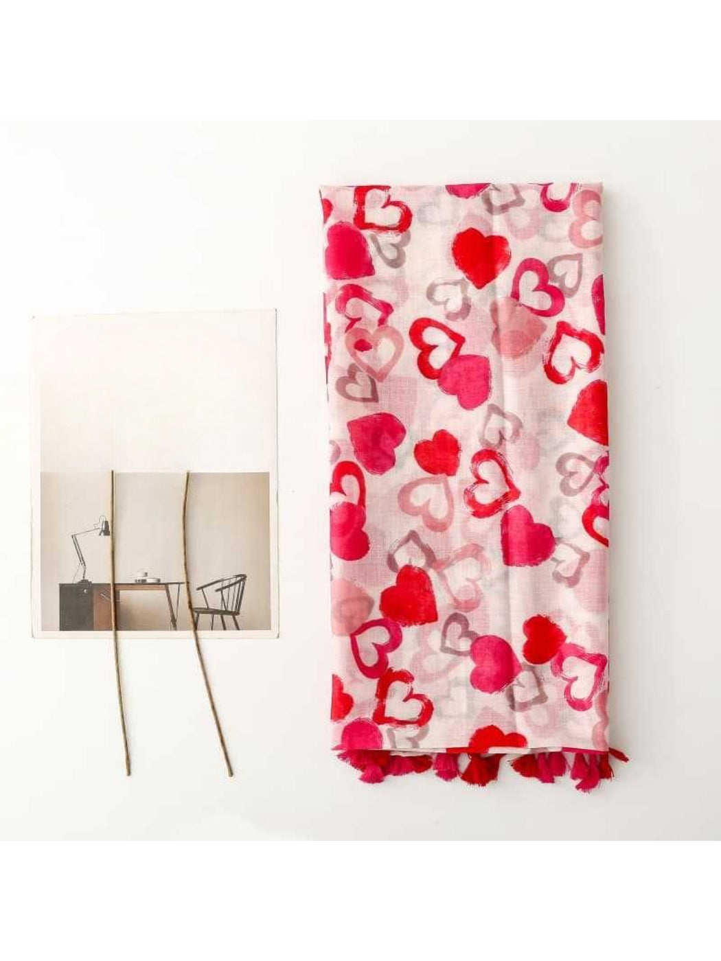 Scarvii - Soft Heart Illustration Everyday Scarf