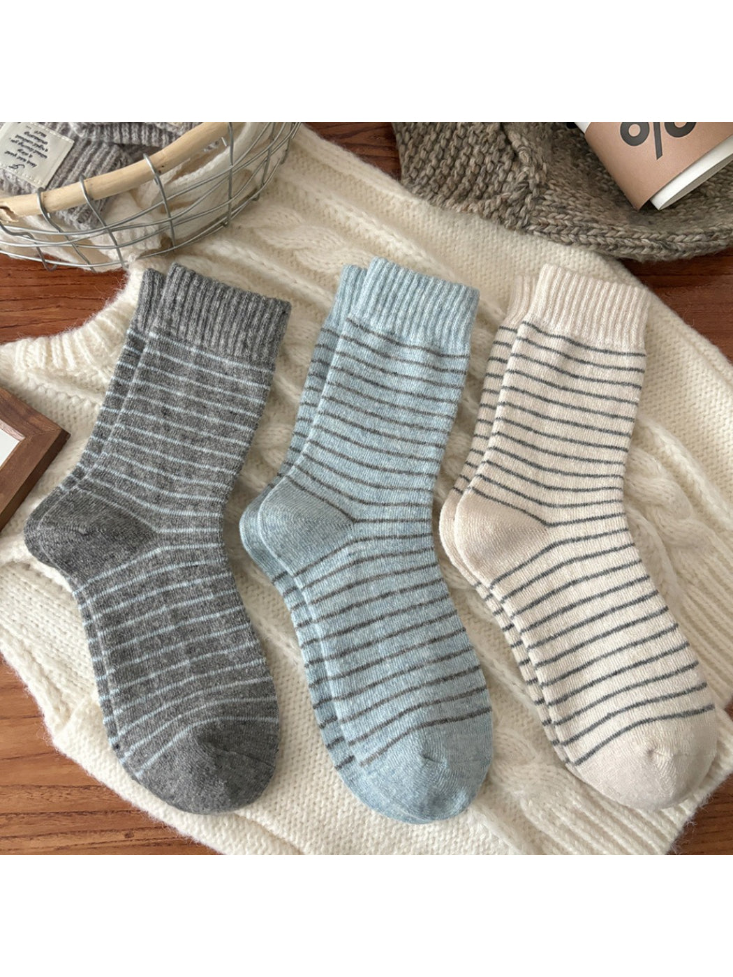 Rufia - Cozy Thin Stripe Crew Socks