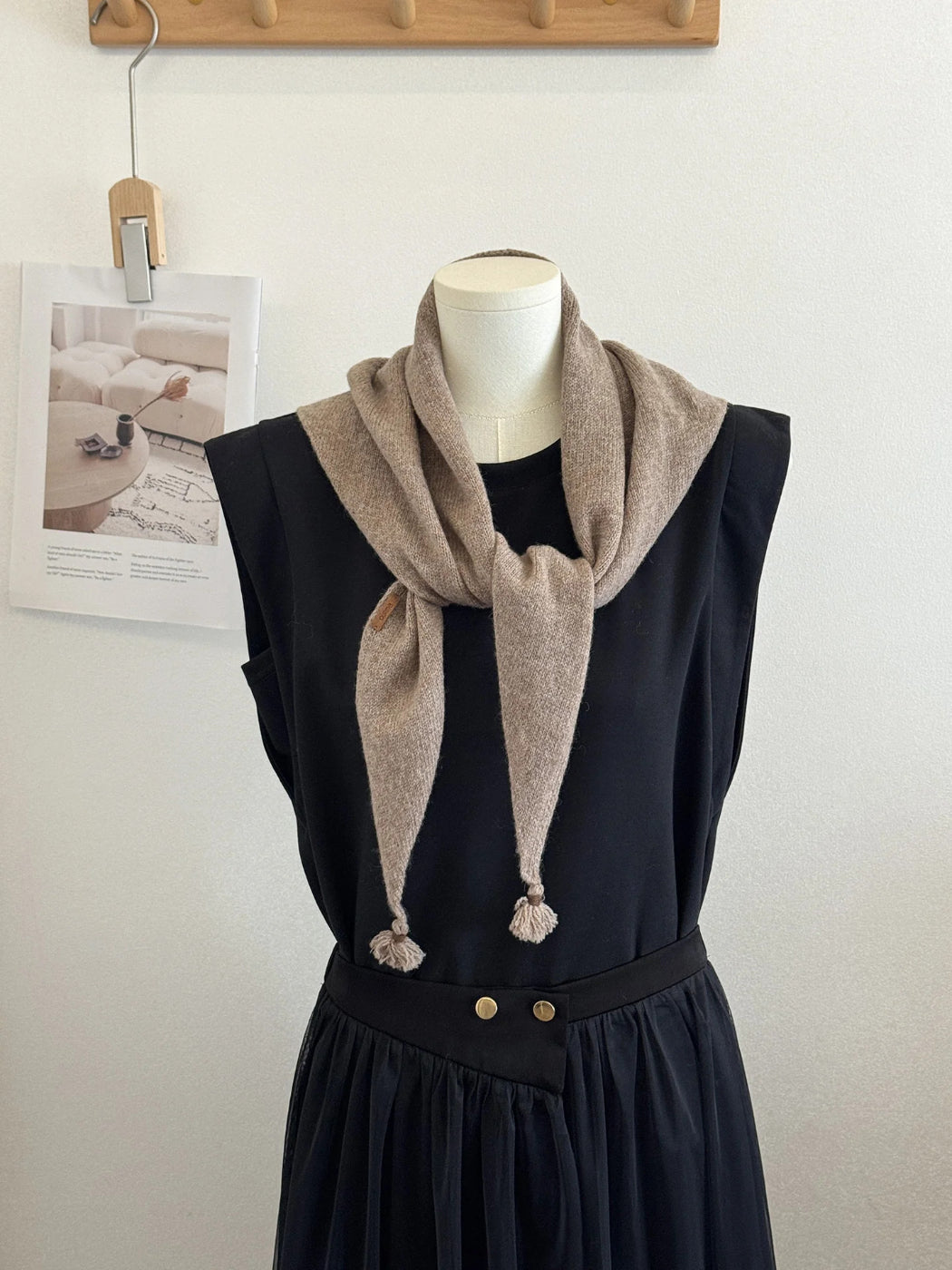 Scarvii - Knit Tassel Triangle Scarf