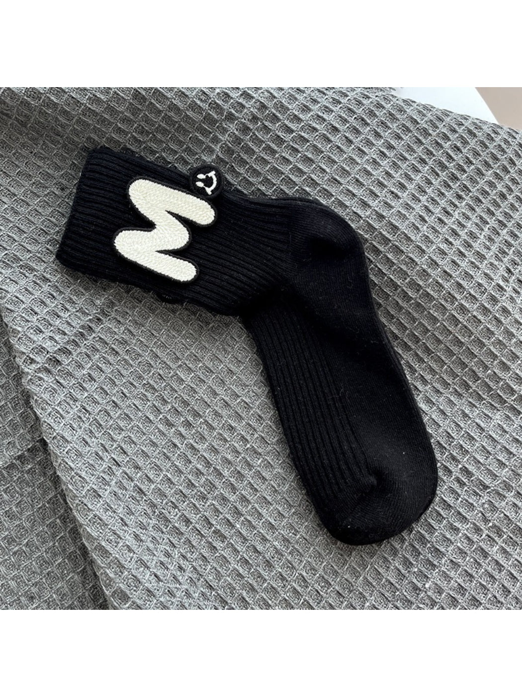 Rufia - Everyday Ribbed Flower Crew Socks product image 1