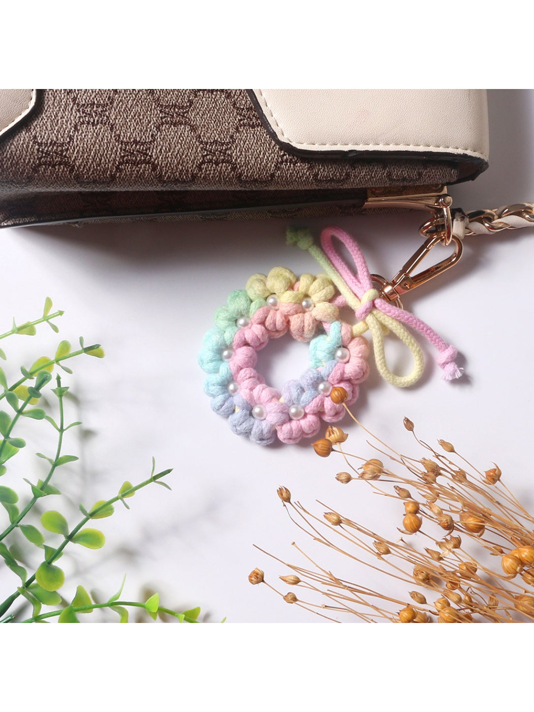 Koco Pastel Floral Wreath Keychain showing floral motif
