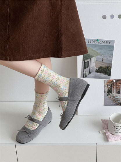Rufia - Retro Woven Floral Crew Socks