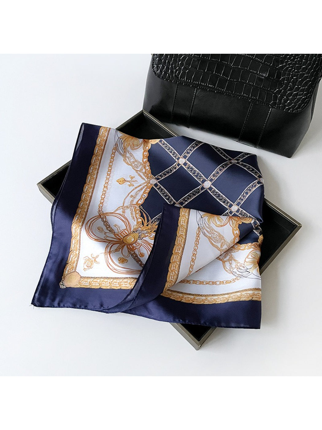 Scarvii - Chain Grid Print Square Scarf