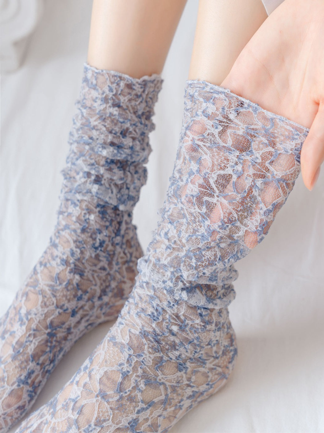 Rufia - Ditsy Floral Sheer Socks
