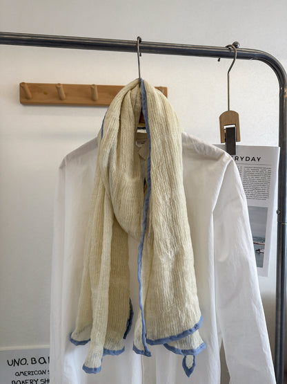 Scarvii - Crinkle Contrast Edge Long Scarf