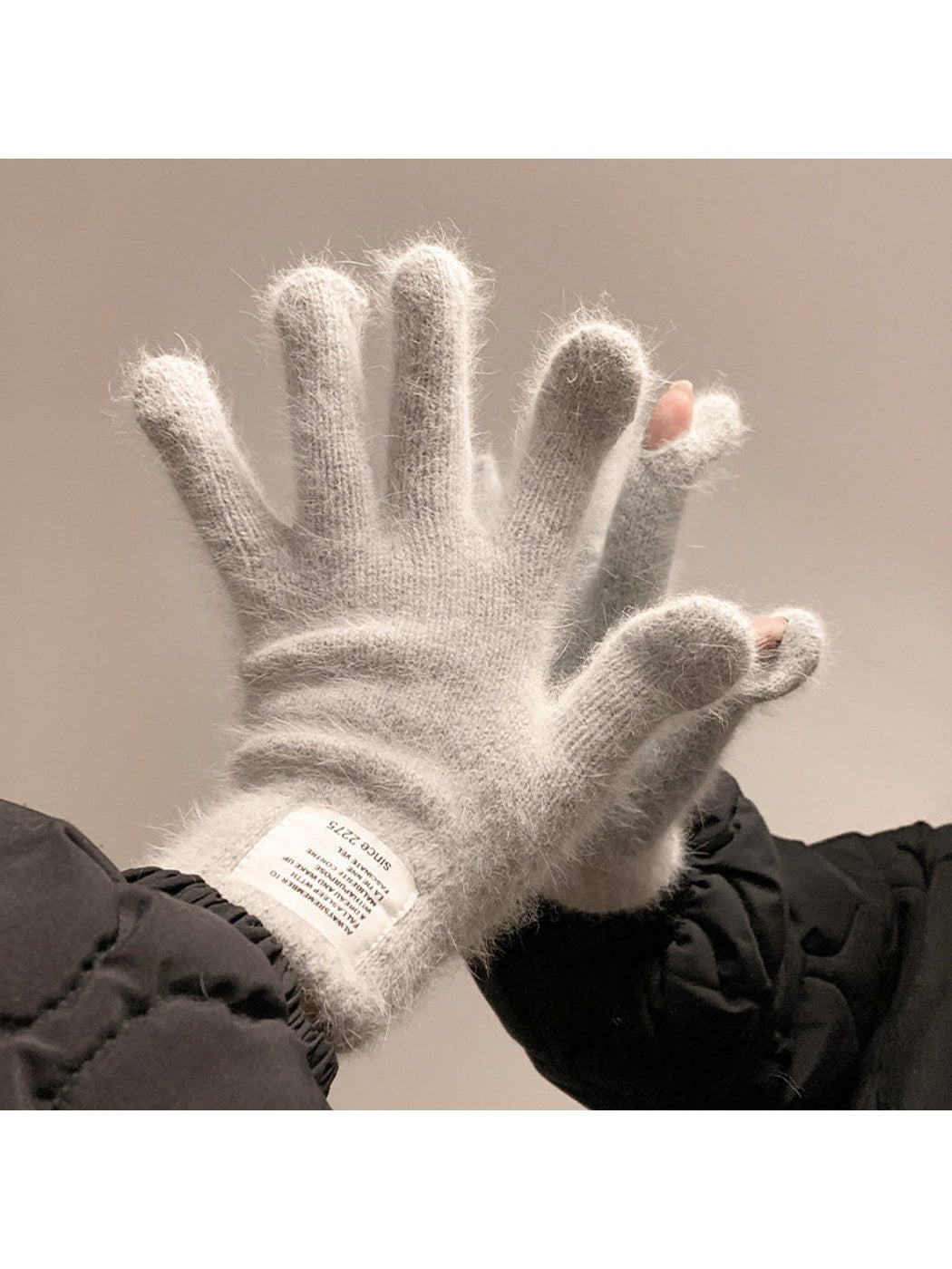 Gloving - Simple Label Patch Women's Winter Gloves