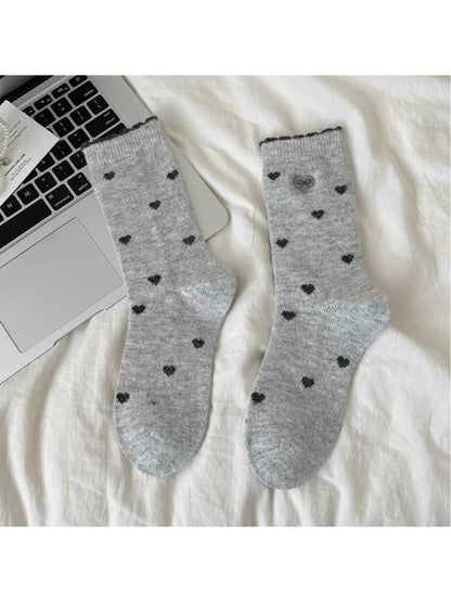 Rufia – Sweet Mid-Calf Socks with Heart & Bow Print