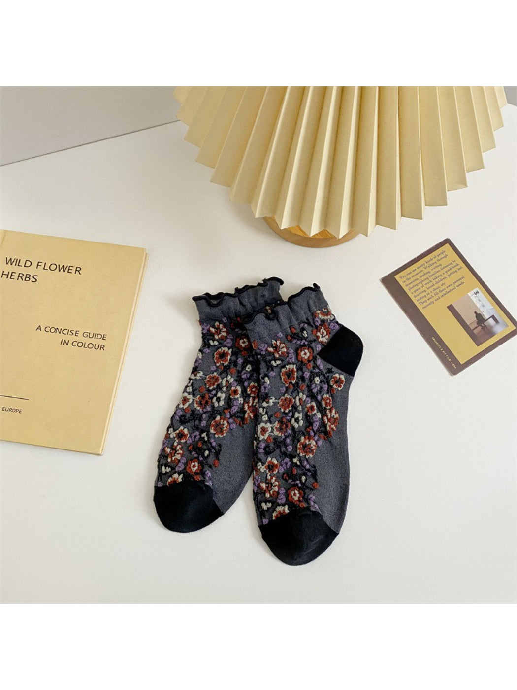 Rufia - Vintage Floral Ruffle Crew Socks