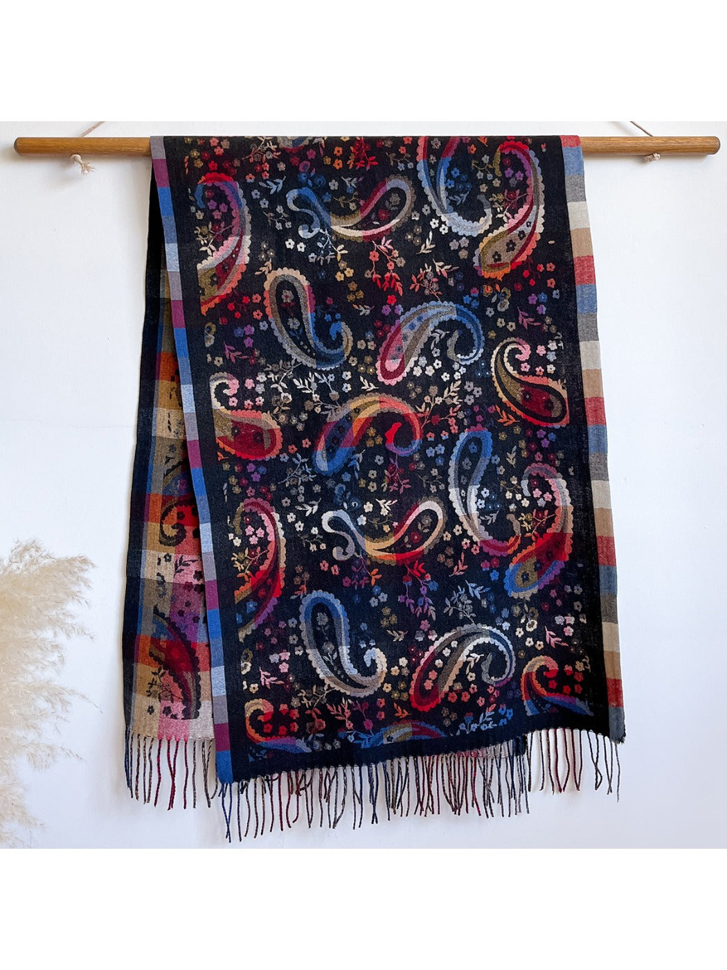 Scarvii - Bohemian Paisley Pattern Travel Scarf