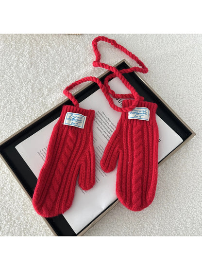 Gloving - Cable Knit Winter Mittens