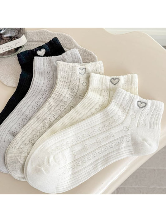 Rufia - Simple Style Heart Pattern Women's Ankle Socks