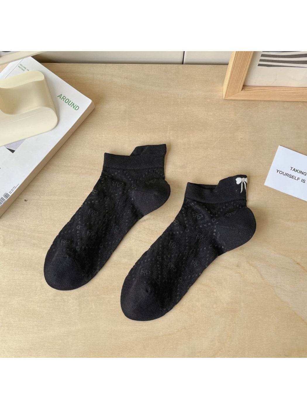 Rufia - Mini Bow Pattern Ribbed Ankle Socks product image 10
