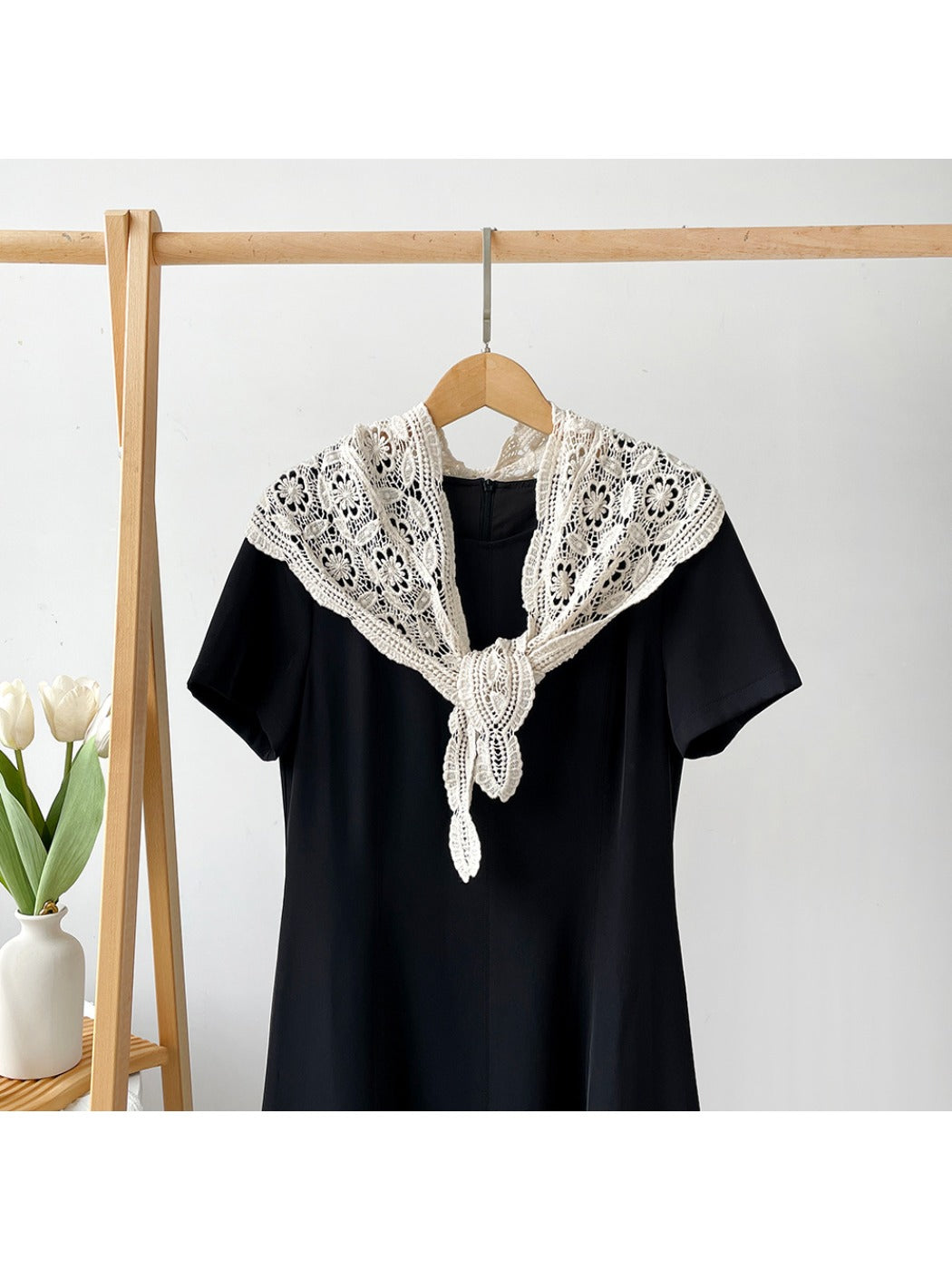 Scarvii - Solid Color Openwork Women's Triangle Scarf