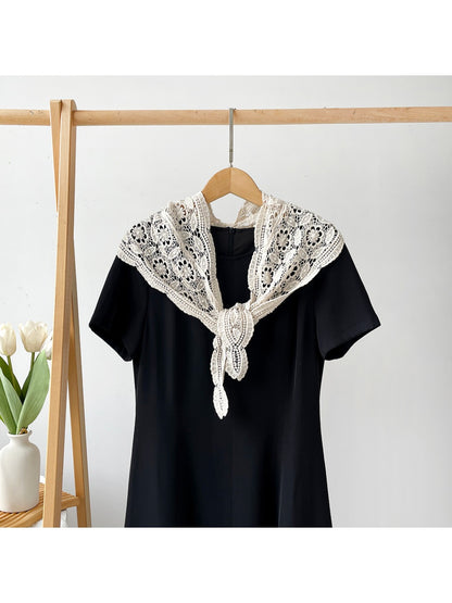 Scarvii - Solid Color Openwork Women's Triangle Scarf