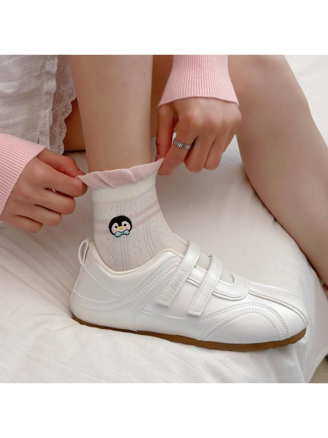 Rufia - Cute Penguin Embroidered Casual Crew Socks