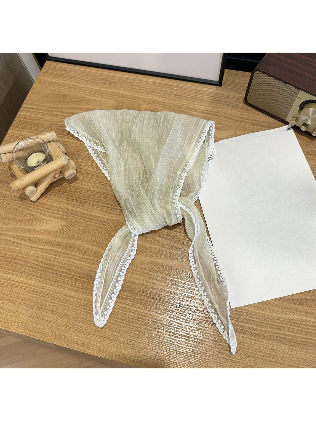 Scarvii - Delicate Lace Trim Fashion Triangle Bandana