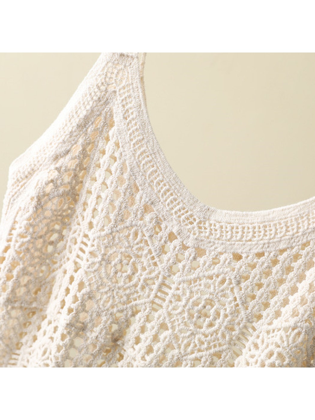 Crosa - Solid Color Geometric Pattern Knit Tank Top
