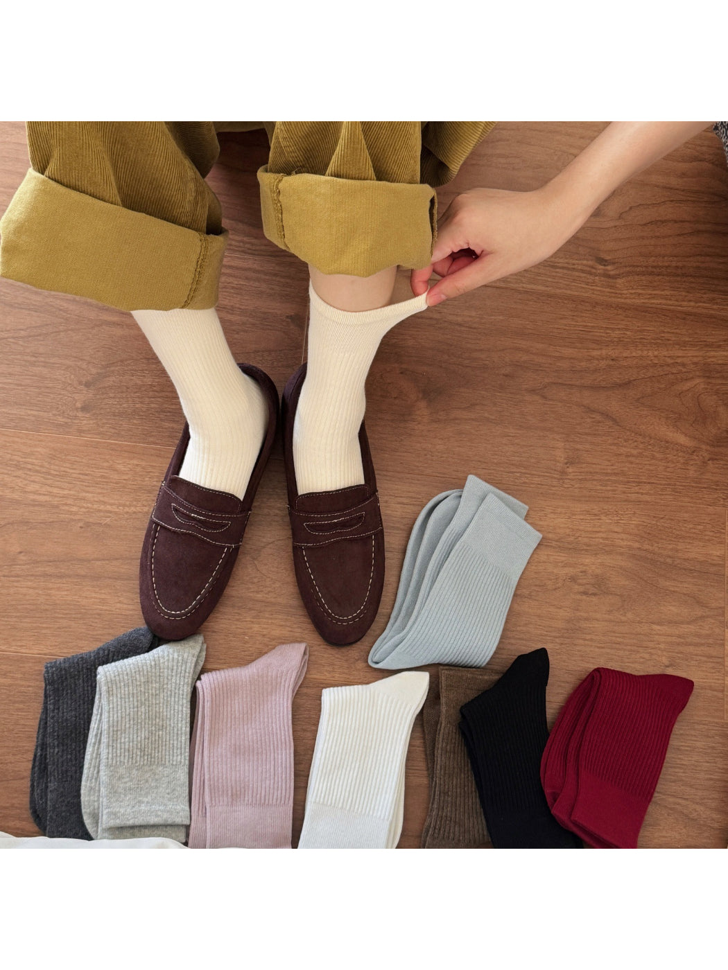 Rufia - Solid Ribbed Everyday Crew Socks