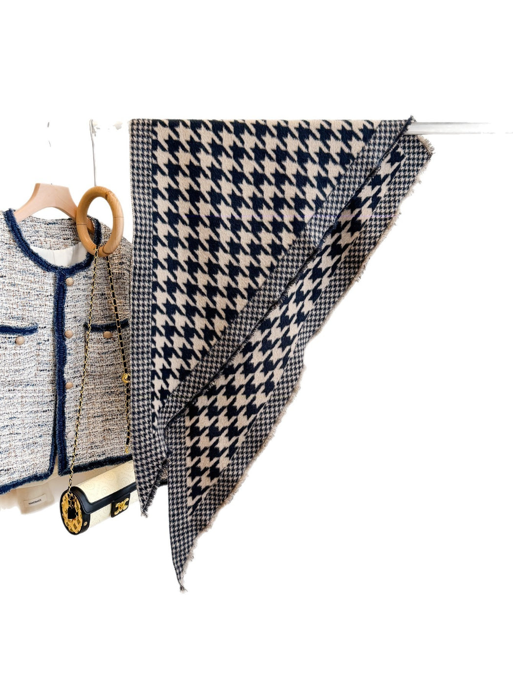 Scarvii - Houndstooth Wrap Scarf