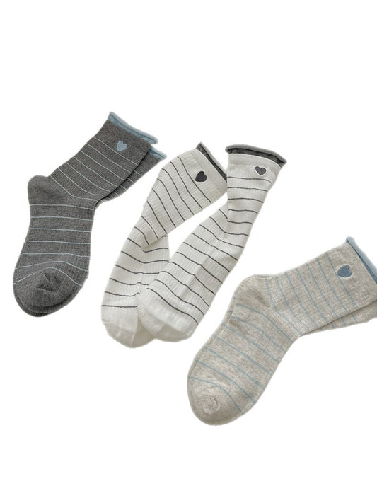 Rufia - Heart Stripe Rolled Cuff Casual Crew Socks