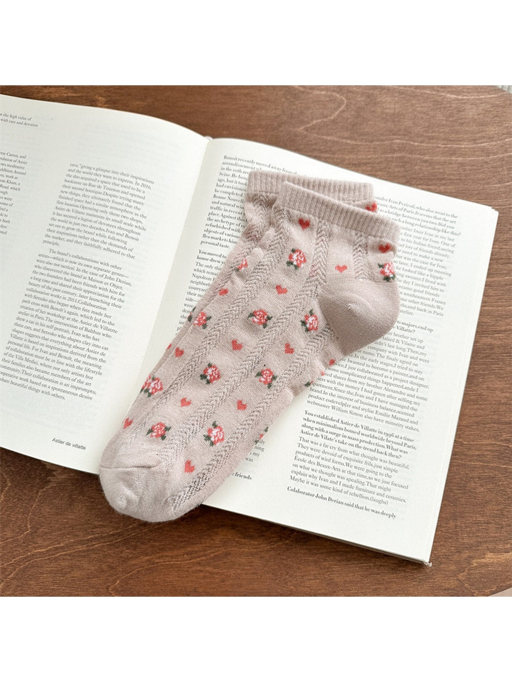 Rufia - Retro Flower and Heart Pattern Ankle Socks