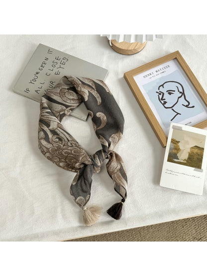 Scarvii - Printed Simple Style Square Neck Scarf