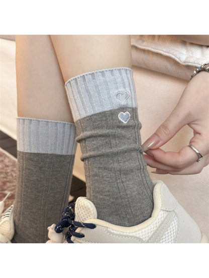 Rufia - Embroidery Crew Socks
