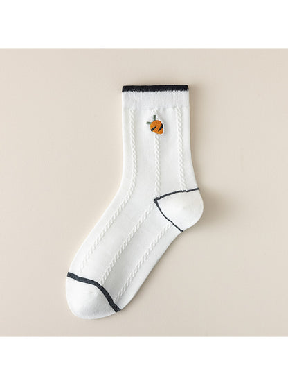 Rufia - Rabbit Theme Embroidered Casual Crew Socks