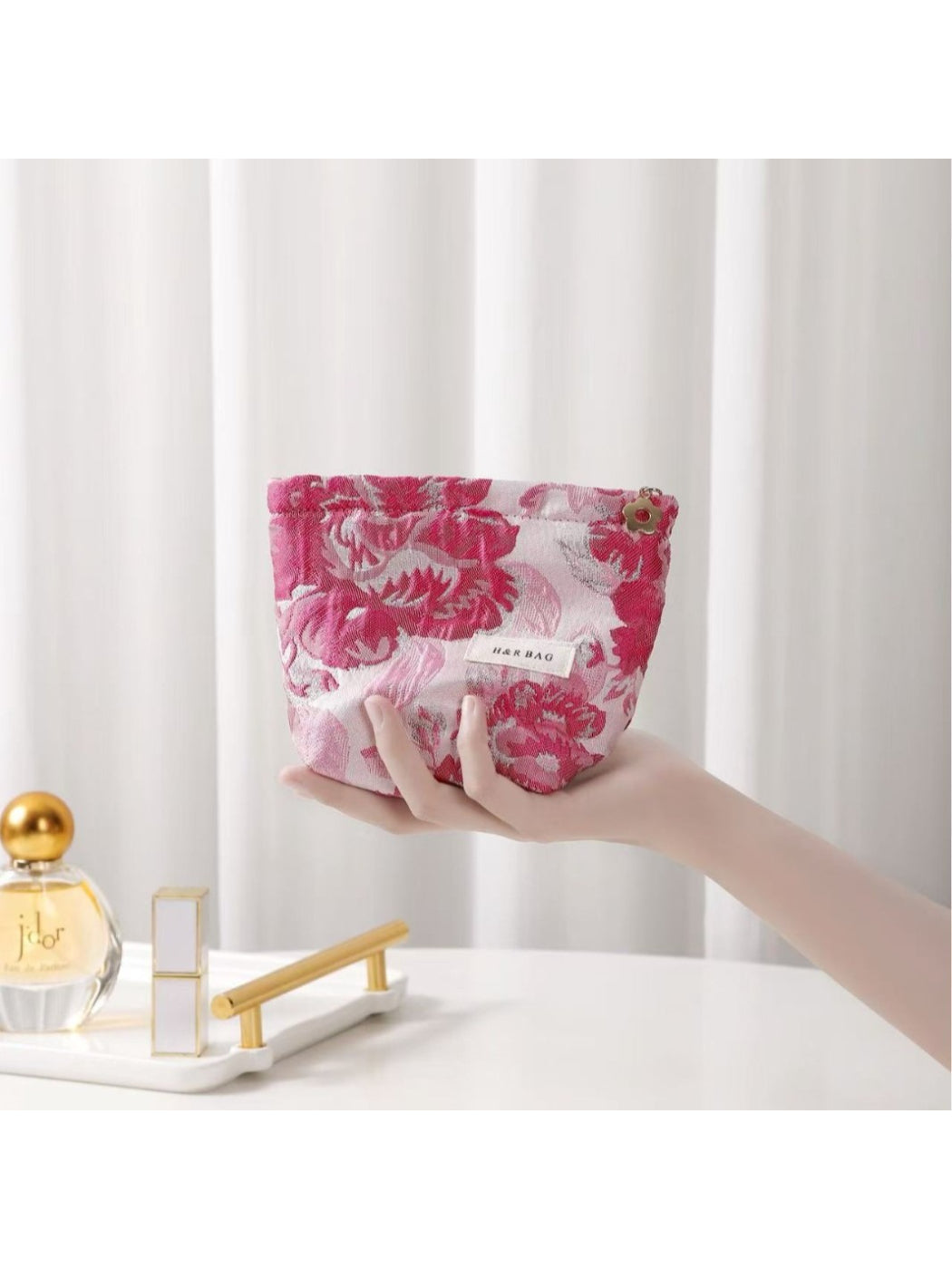 Cosbai - Vintage Floral Cosmetic Bag
