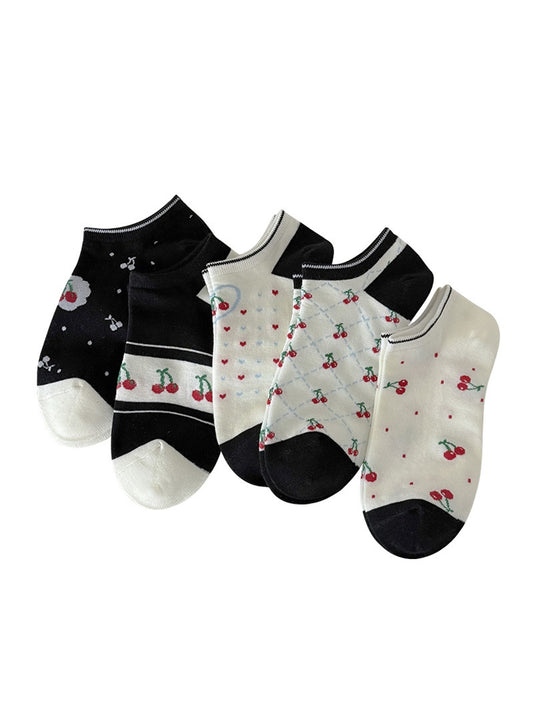 Rufia - Cherry and Heart Pattern Low Ankle Socks