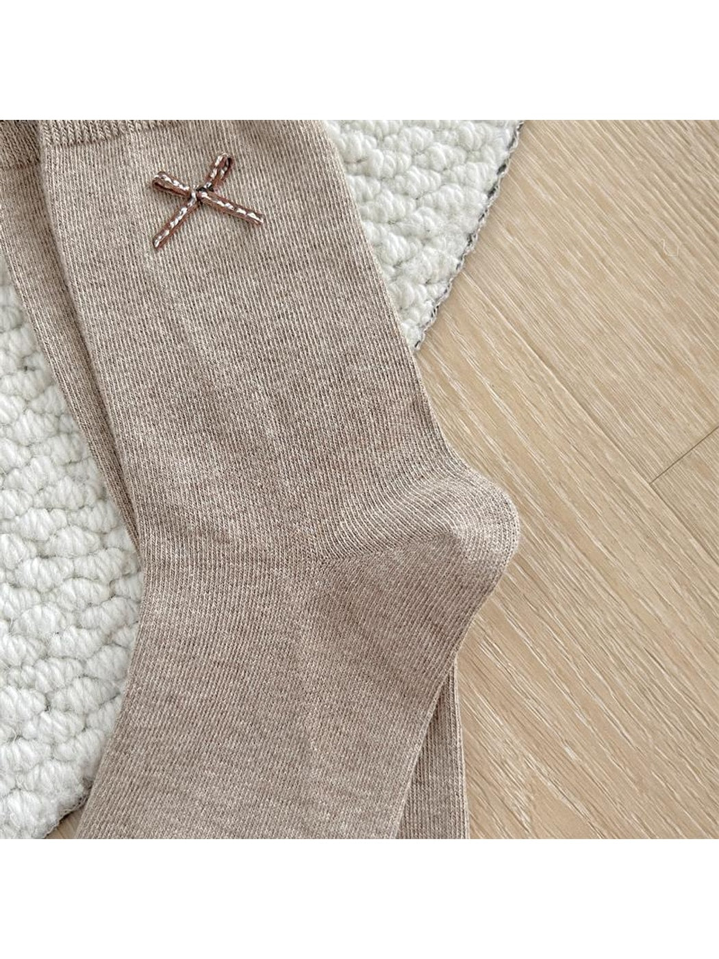 Rufia - Retro Bow Ruffle Cuff Crew Socks
