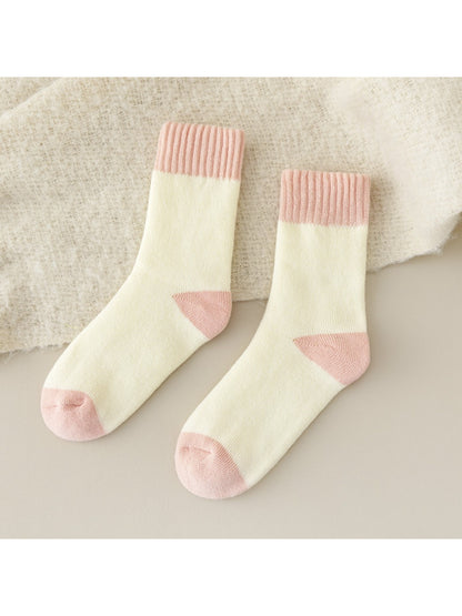 Rufia - Soft Creamy Tone Everyday Crew Socks