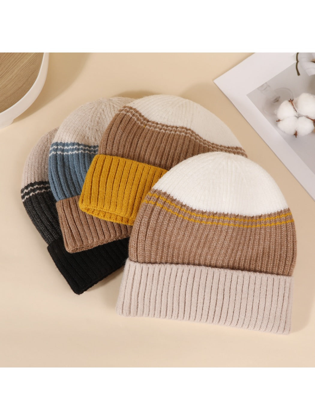 Haila - Color-block Knitted Beanie
