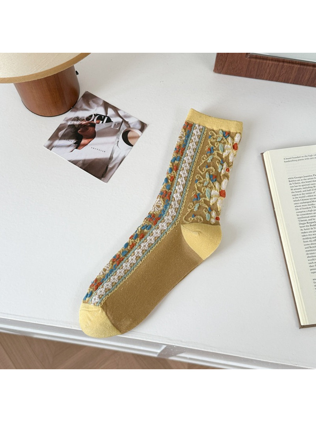 Rufia - Textured Floral Ribbon Socks