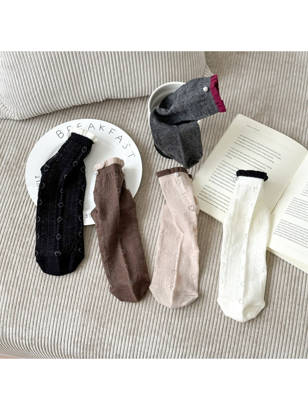 Rufia - Heart Knit Button Detail Crew Socks product image 3