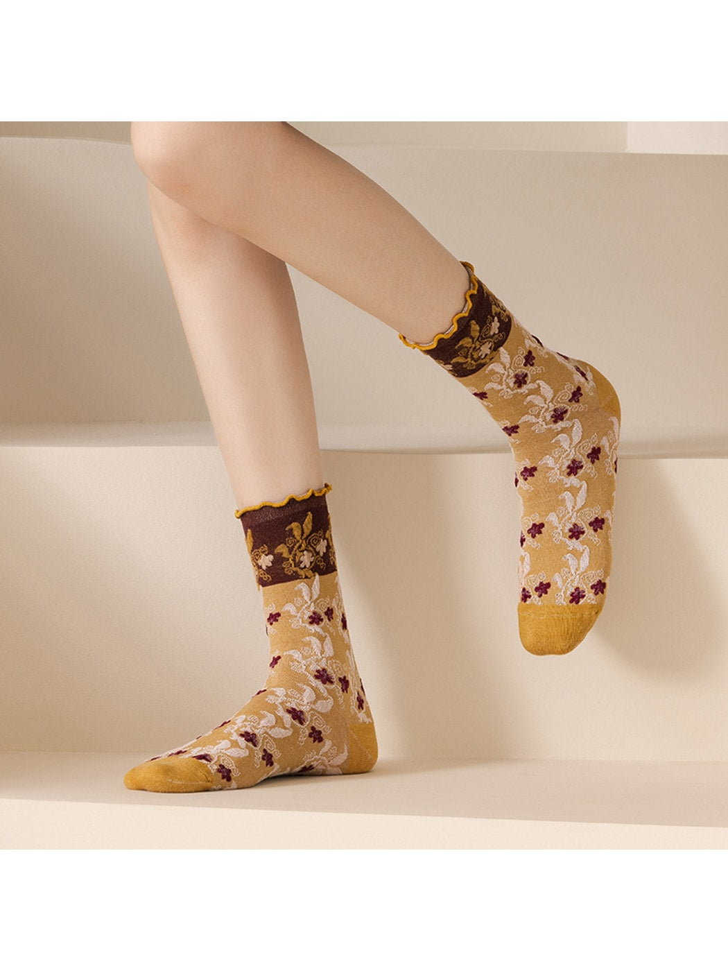 Rufia - Retro Fanshion Women's Crew Socks